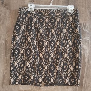 Express lace pencil skirt black piping size 4